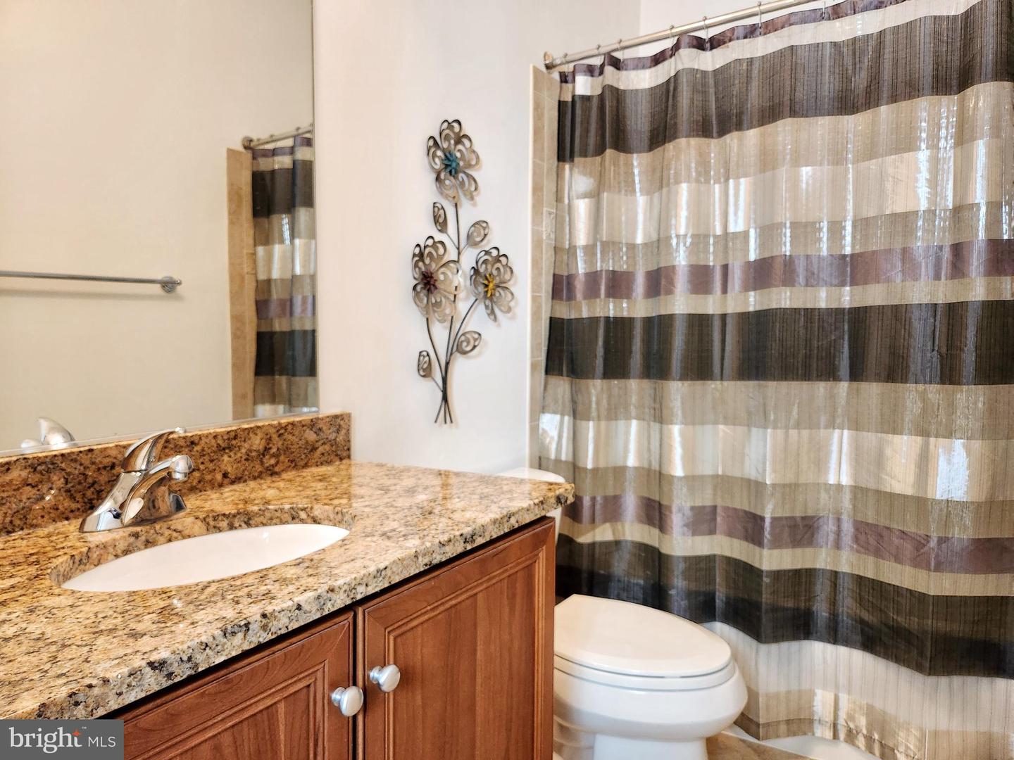 12748 LADY SOMERSET LN, FAIRFAX, Virginia 22033, 4 Bedrooms Bedrooms, 17 Rooms Rooms,3 BathroomsBathrooms,Residential,For sale,12748 LADY SOMERSET LN,VAFX2265768 MLS # VAFX2265768