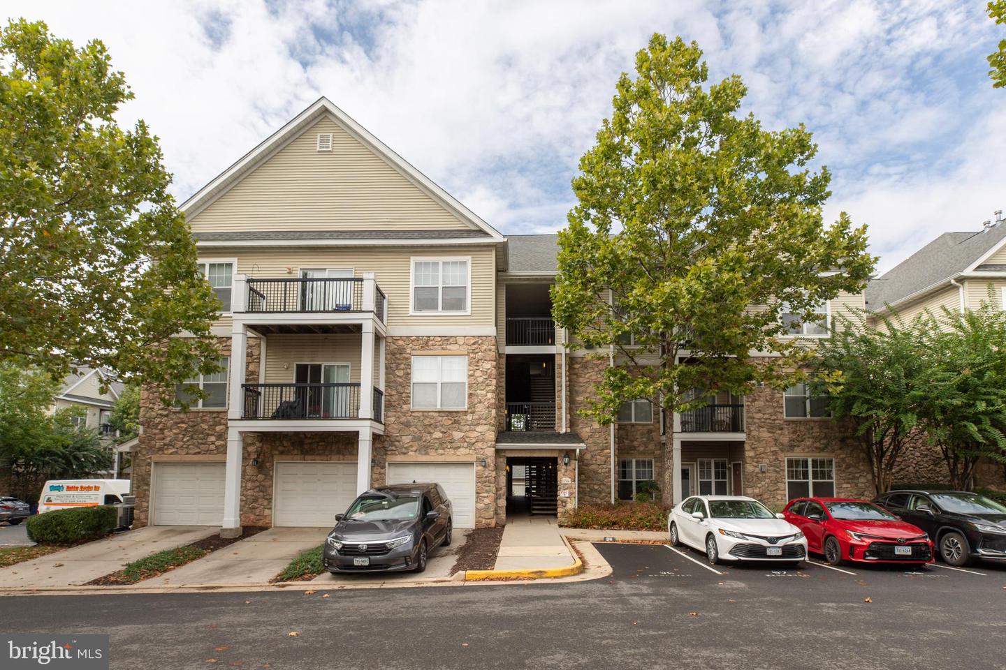 13386 CONNOR DR #D, CENTREVILLE, Virginia 20120, 3 Bedrooms Bedrooms, 5 Rooms Rooms,2 BathroomsBathrooms,Residential,For sale,13386 CONNOR DR #D,VAFX2266054 MLS # VAFX2266054