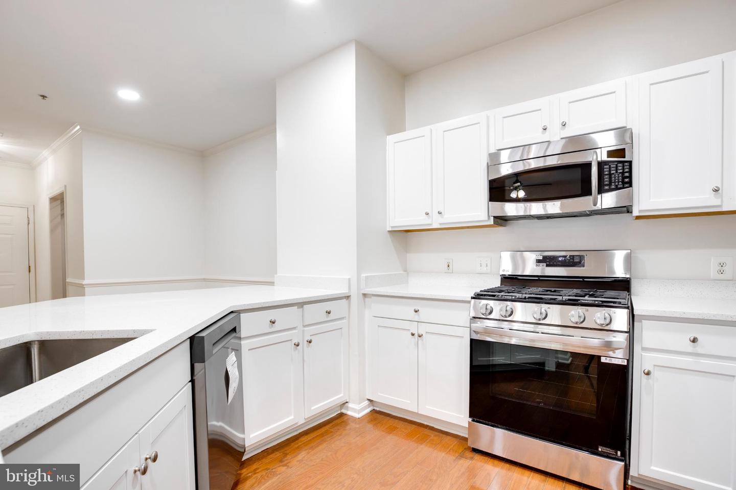 13386 CONNOR DR #D, CENTREVILLE, Virginia 20120, 3 Bedrooms Bedrooms, 5 Rooms Rooms,2 BathroomsBathrooms,Residential,For sale,13386 CONNOR DR #D,VAFX2266054 MLS # VAFX2266054