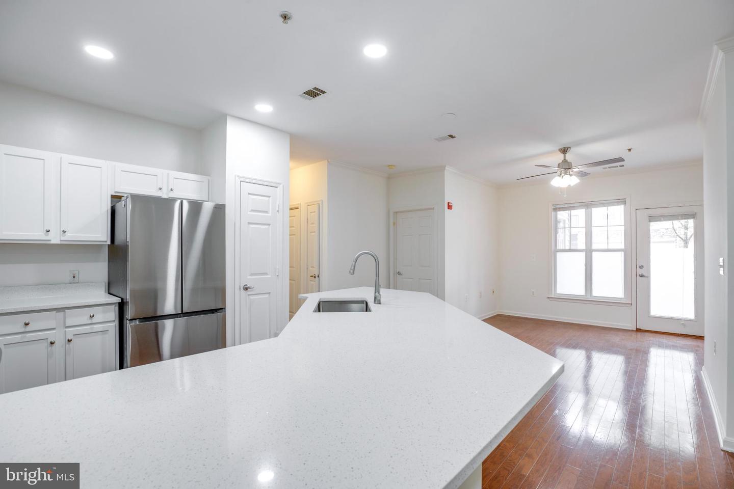 13386 CONNOR DR #D, CENTREVILLE, Virginia 20120, 3 Bedrooms Bedrooms, 5 Rooms Rooms,2 BathroomsBathrooms,Residential,For sale,13386 CONNOR DR #D,VAFX2266054 MLS # VAFX2266054
