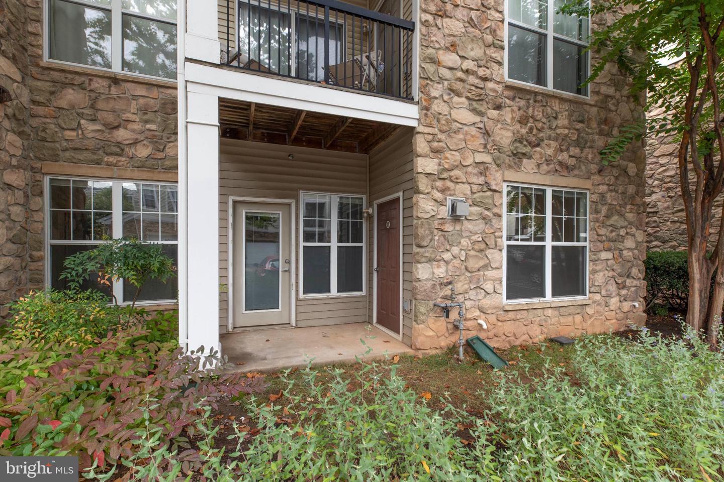 13386 CONNOR DR #D, CENTREVILLE, Virginia 20120, 3 Bedrooms Bedrooms, 5 Rooms Rooms,2 BathroomsBathrooms,Residential,For sale,13386 CONNOR DR #D,VAFX2266054 MLS # VAFX2266054