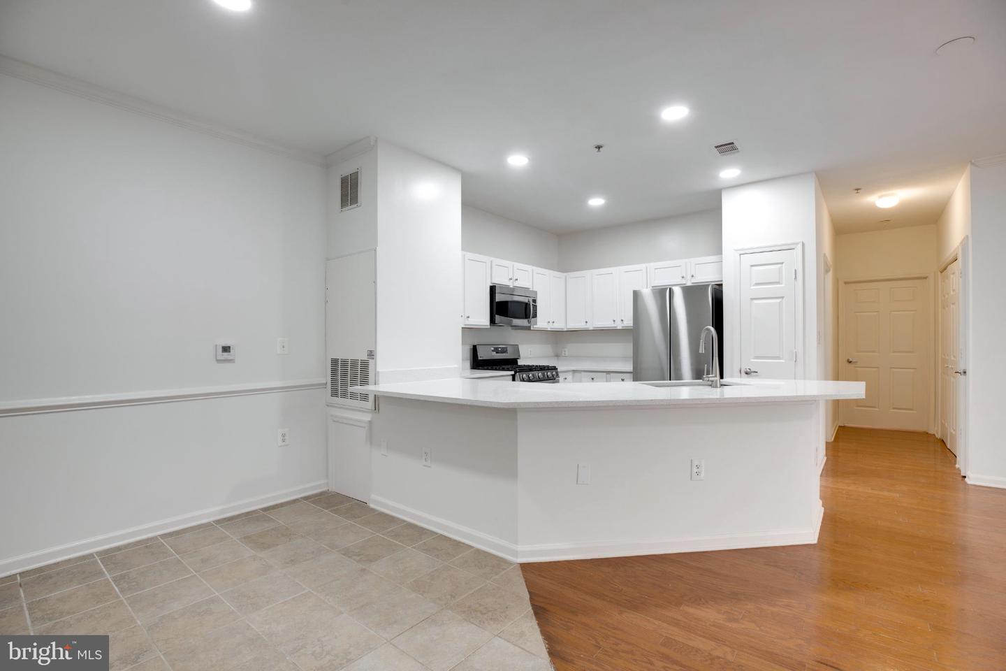 13386 CONNOR DR #D, CENTREVILLE, Virginia 20120, 3 Bedrooms Bedrooms, 5 Rooms Rooms,2 BathroomsBathrooms,Residential,For sale,13386 CONNOR DR #D,VAFX2266054 MLS # VAFX2266054