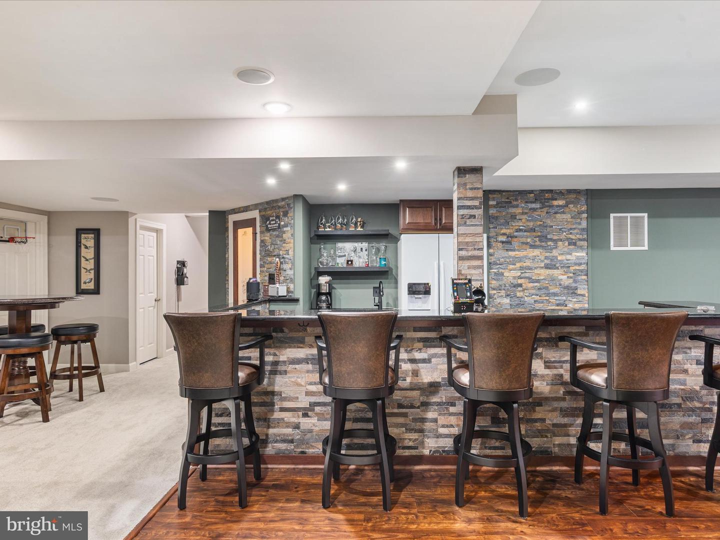 10117 CARLINGTON VALLEY CT, MANASSAS, Virginia 20111, 4 Bedrooms Bedrooms, ,4 BathroomsBathrooms,Residential,For sale,10117 CARLINGTON VALLEY CT,VAPW2103800 MLS # VAPW2103800