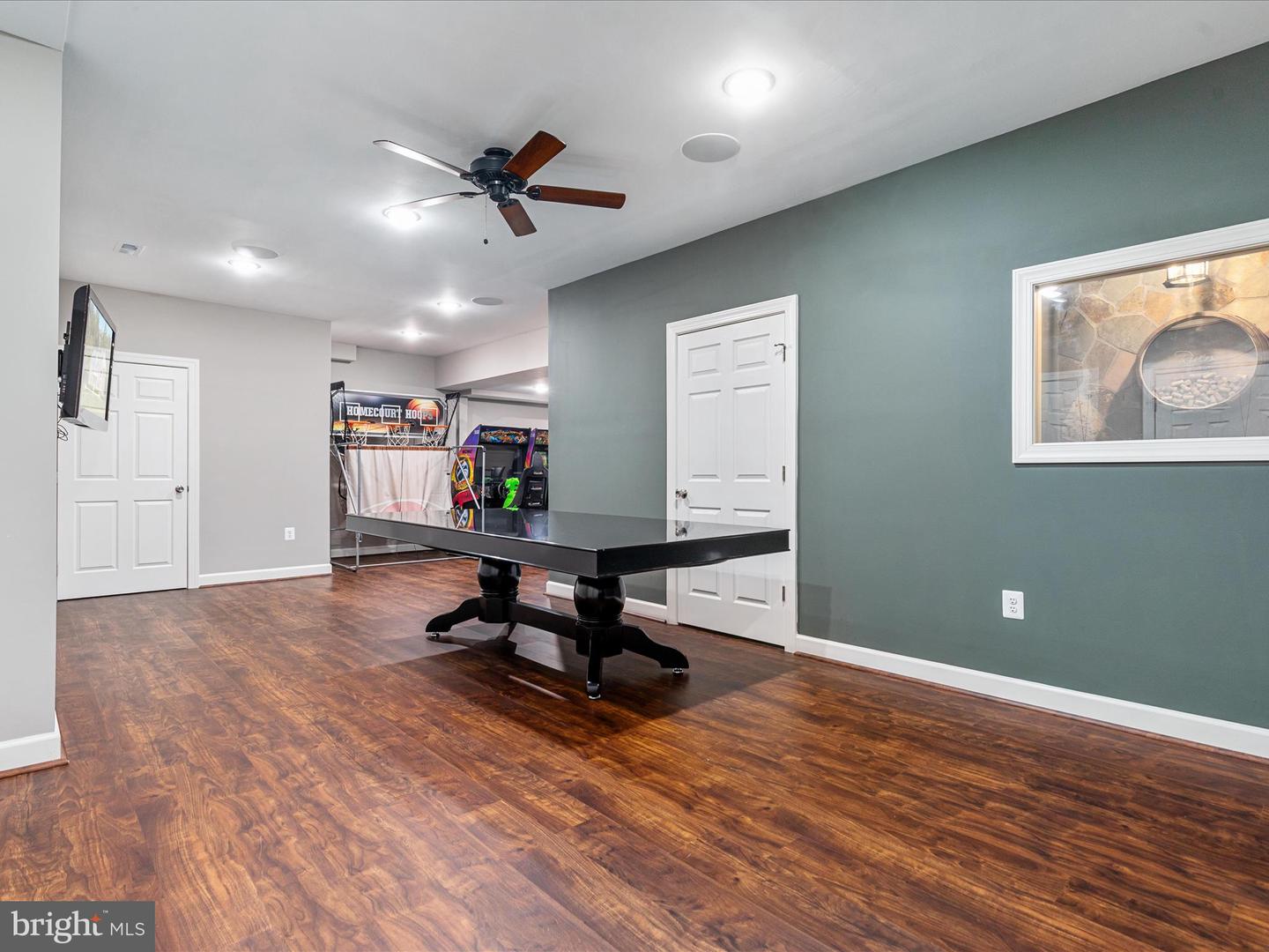 10117 CARLINGTON VALLEY CT, MANASSAS, Virginia 20111, 4 Bedrooms Bedrooms, ,4 BathroomsBathrooms,Residential,For sale,10117 CARLINGTON VALLEY CT,VAPW2103800 MLS # VAPW2103800