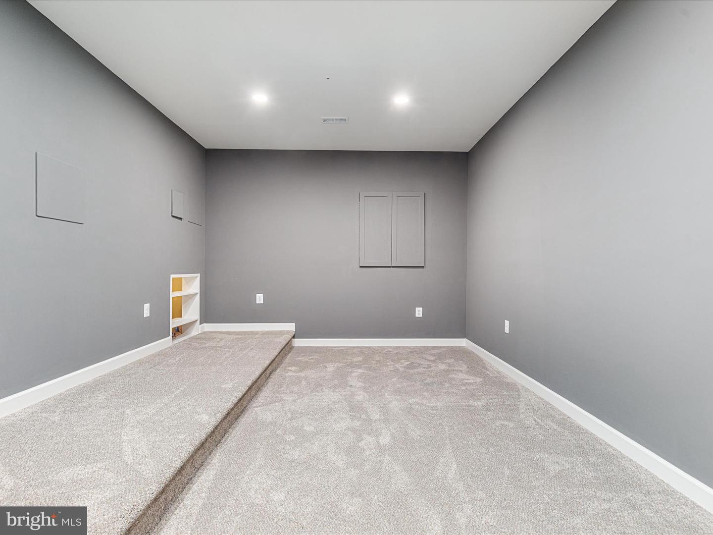 10117 CARLINGTON VALLEY CT, MANASSAS, Virginia 20111, 4 Bedrooms Bedrooms, ,4 BathroomsBathrooms,Residential,For sale,10117 CARLINGTON VALLEY CT,VAPW2103800 MLS # VAPW2103800