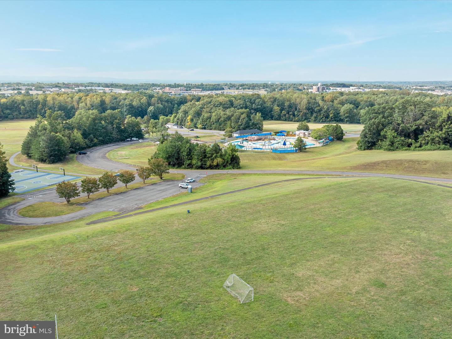 10117 CARLINGTON VALLEY CT, MANASSAS, Virginia 20111, 4 Bedrooms Bedrooms, ,4 BathroomsBathrooms,Residential,For sale,10117 CARLINGTON VALLEY CT,VAPW2103800 MLS # VAPW2103800
