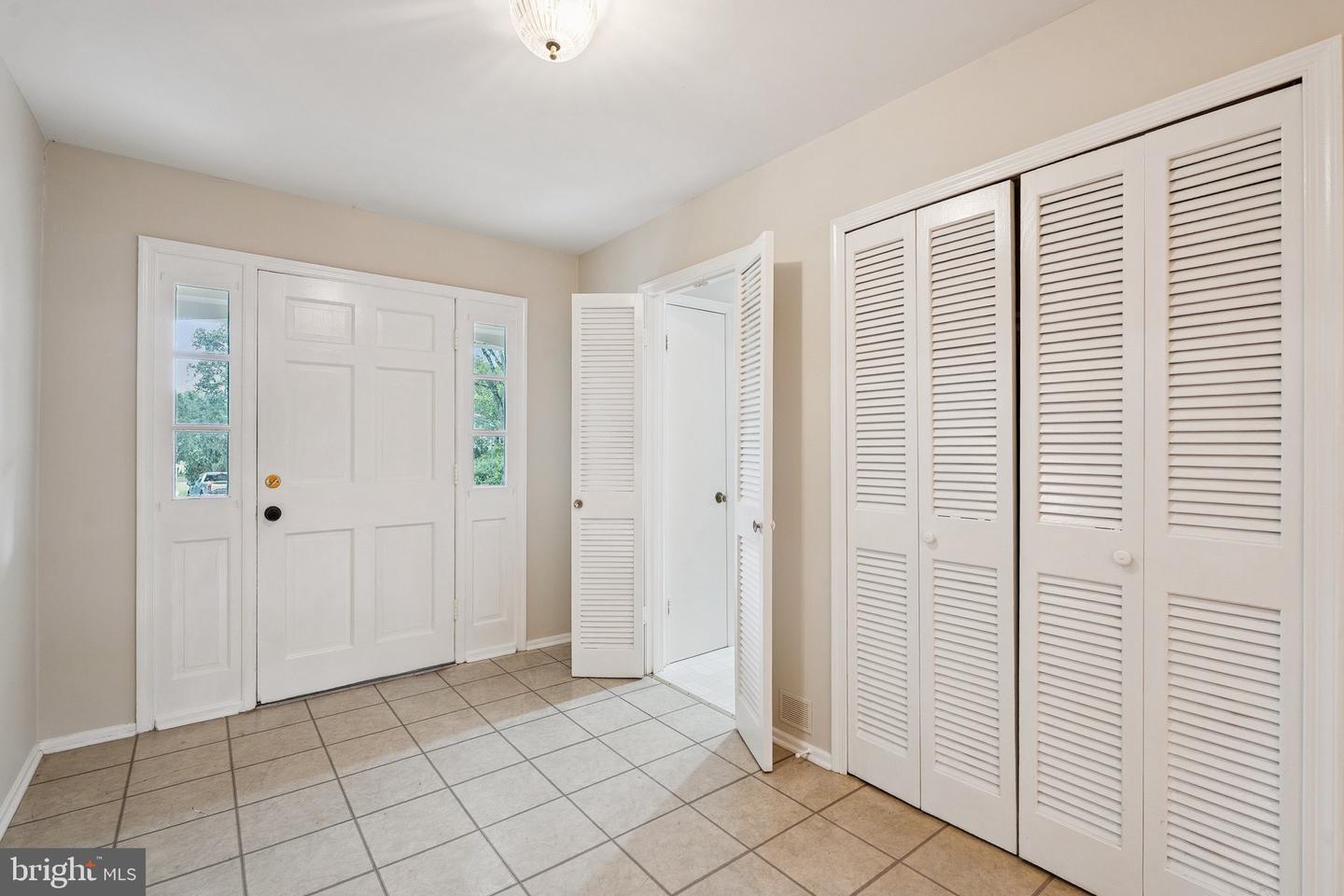 10600 VENNARD PL, FAIRFAX, Virginia 22032, 5 Bedrooms Bedrooms, ,3 BathroomsBathrooms,Residential,For sale,10600 VENNARD PL,VAFX2266500 MLS # VAFX2266500