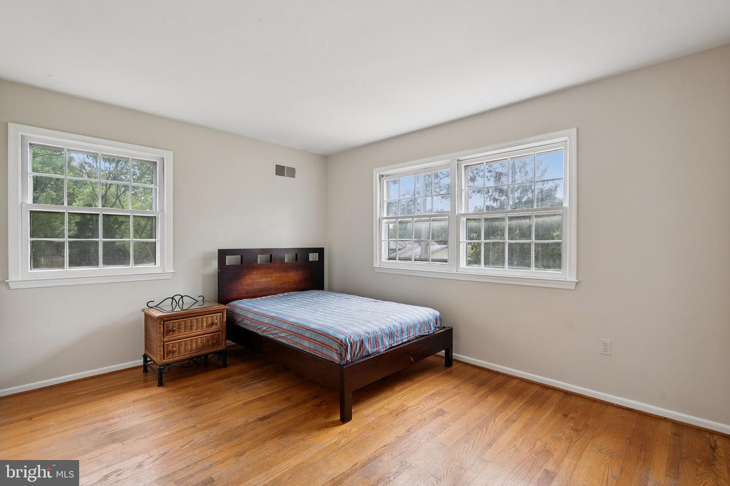 10600 VENNARD PL, FAIRFAX, Virginia 22032, 5 Bedrooms Bedrooms, ,3 BathroomsBathrooms,Residential,For sale,10600 VENNARD PL,VAFX2266500 MLS # VAFX2266500