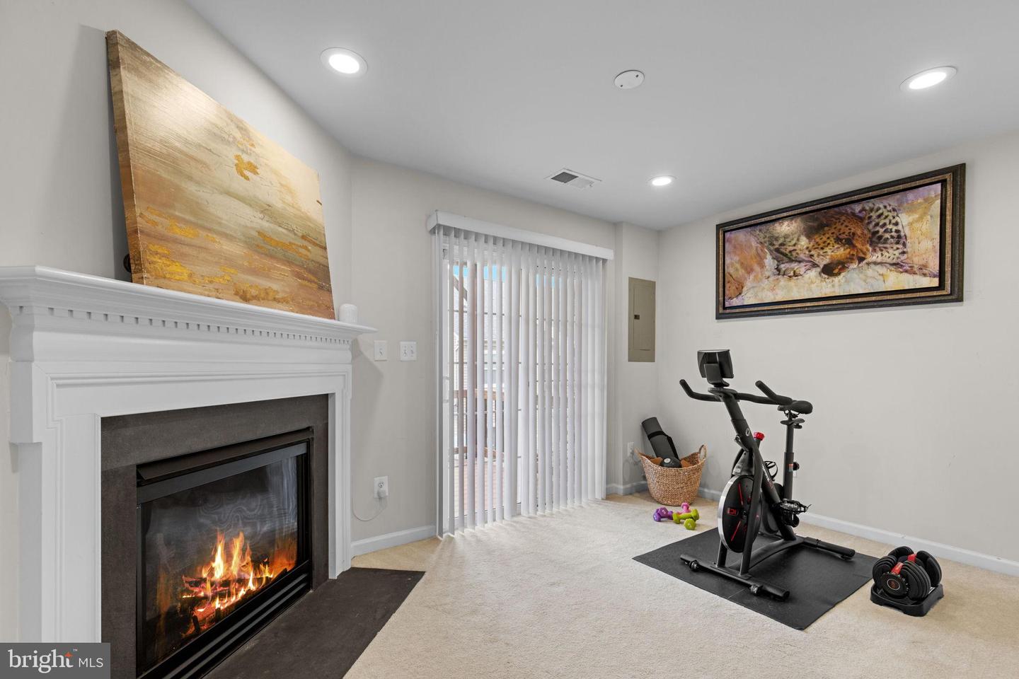 2904 TRUFFLE OAK PL, WOODBRIDGE, Virginia 22191, 2 Bedrooms Bedrooms, 6 Rooms Rooms,3 BathroomsBathrooms,Residential,For sale,2904 TRUFFLE OAK PL,VAPW2103856 MLS # VAPW2103856