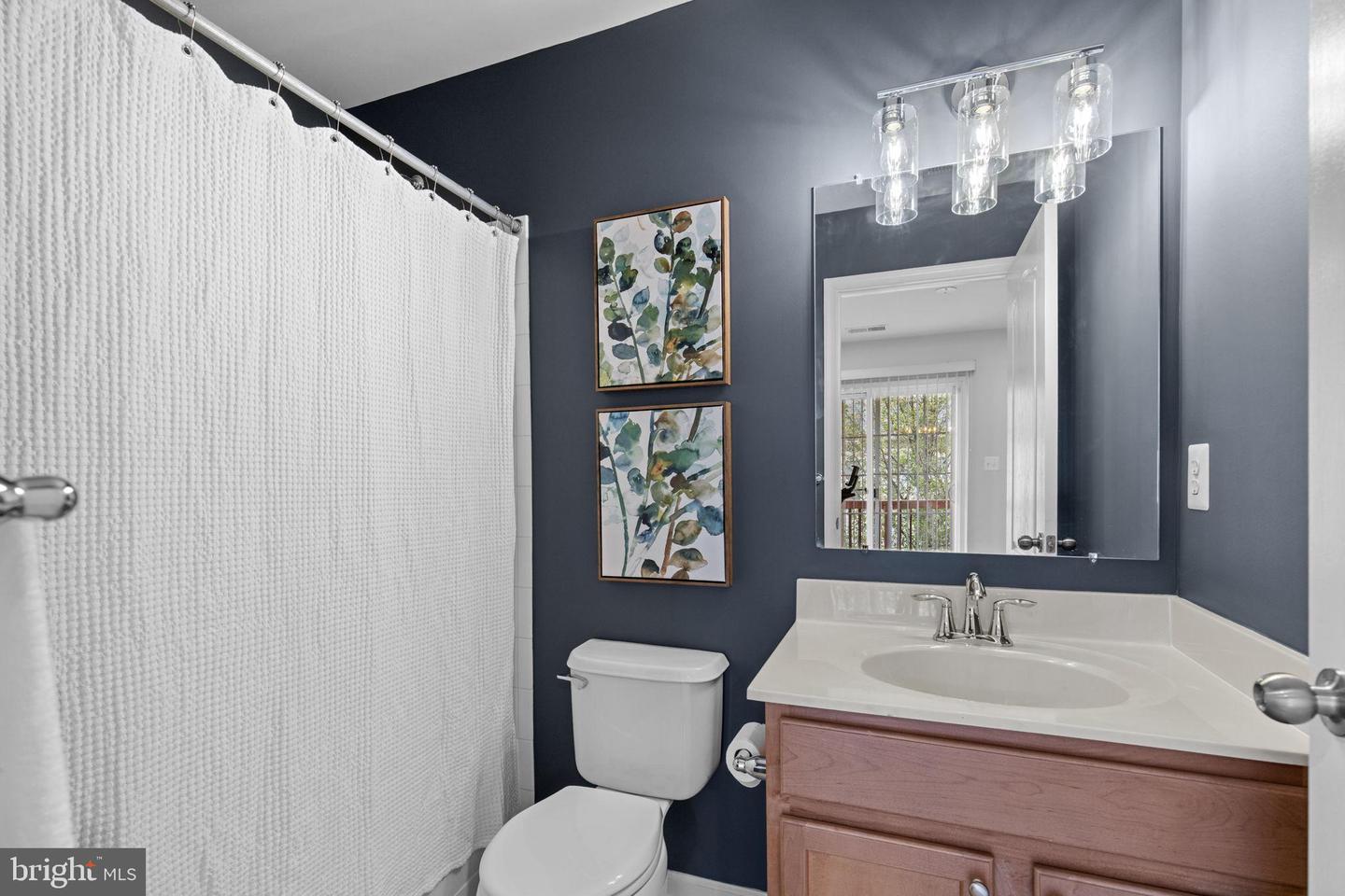 2904 TRUFFLE OAK PL, WOODBRIDGE, Virginia 22191, 2 Bedrooms Bedrooms, 6 Rooms Rooms,3 BathroomsBathrooms,Residential,For sale,2904 TRUFFLE OAK PL,VAPW2103856 MLS # VAPW2103856