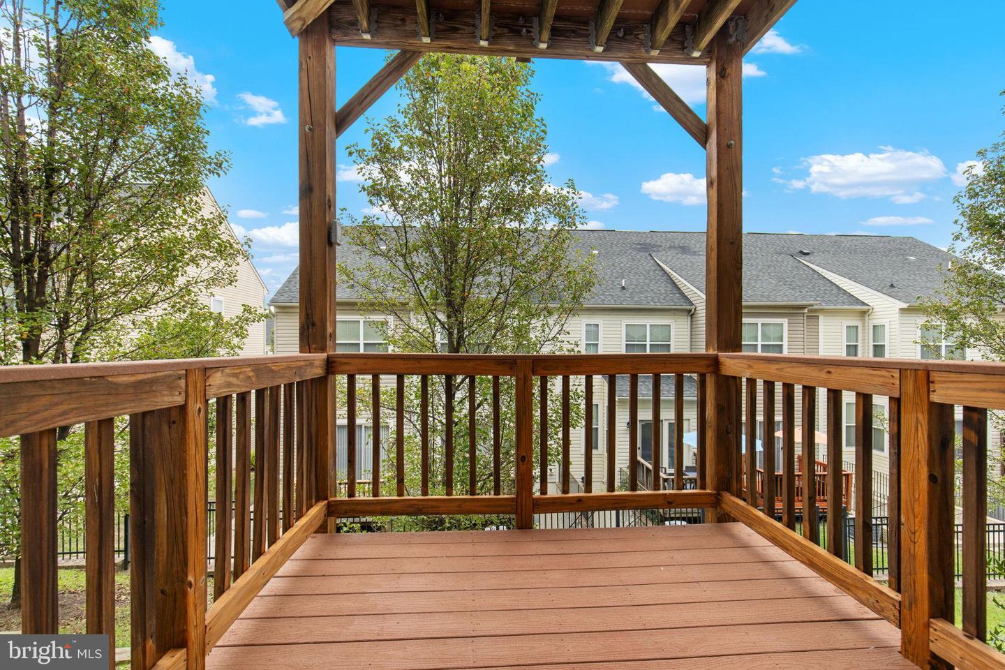 2904 TRUFFLE OAK PL, WOODBRIDGE, Virginia 22191, 2 Bedrooms Bedrooms, 6 Rooms Rooms,3 BathroomsBathrooms,Residential,For sale,2904 TRUFFLE OAK PL,VAPW2103856 MLS # VAPW2103856