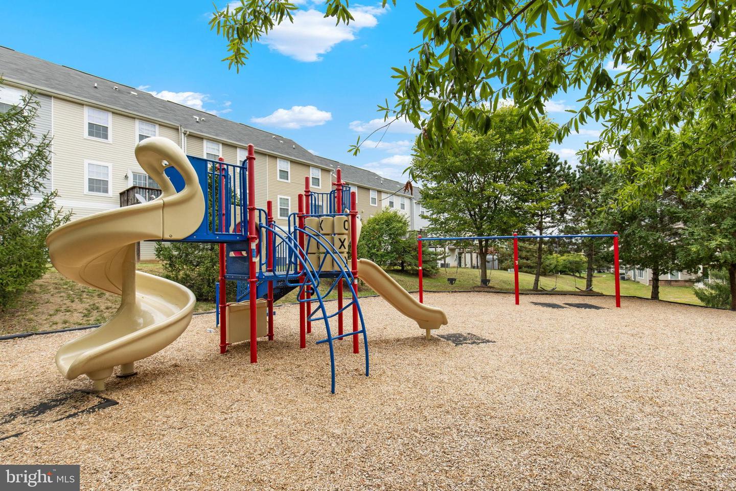 2904 TRUFFLE OAK PL, WOODBRIDGE, Virginia 22191, 2 Bedrooms Bedrooms, 6 Rooms Rooms,3 BathroomsBathrooms,Residential,For sale,2904 TRUFFLE OAK PL,VAPW2103856 MLS # VAPW2103856