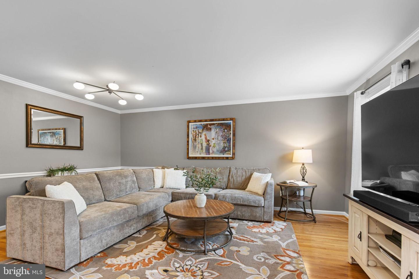 2904 TRUFFLE OAK PL, WOODBRIDGE, Virginia 22191, 2 Bedrooms Bedrooms, 6 Rooms Rooms,3 BathroomsBathrooms,Residential,For sale,2904 TRUFFLE OAK PL,VAPW2103856 MLS # VAPW2103856