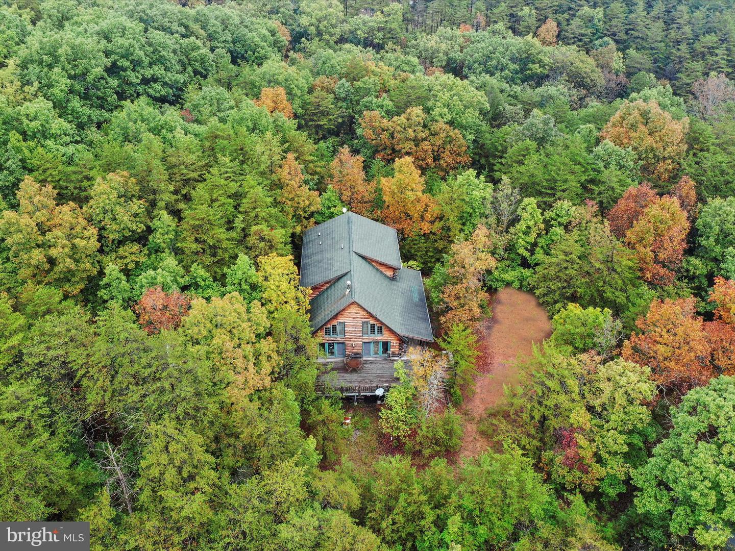 1027 DRY RUN RD, FORT VALLEY, Virginia 22652, 3 Bedrooms Bedrooms, ,2 BathroomsBathrooms,Residential,For sale,1027 DRY RUN RD,VASH2012520 MLS # VASH2012520