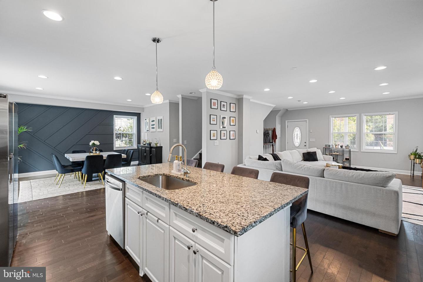 3327 5TH ST SE, WASHINGTON, District Of Columbia 20032, 4 Bedrooms Bedrooms, ,4 BathroomsBathrooms,Residential,For sale,3327 5TH ST SE,DCDC2222026 MLS # DCDC2222026