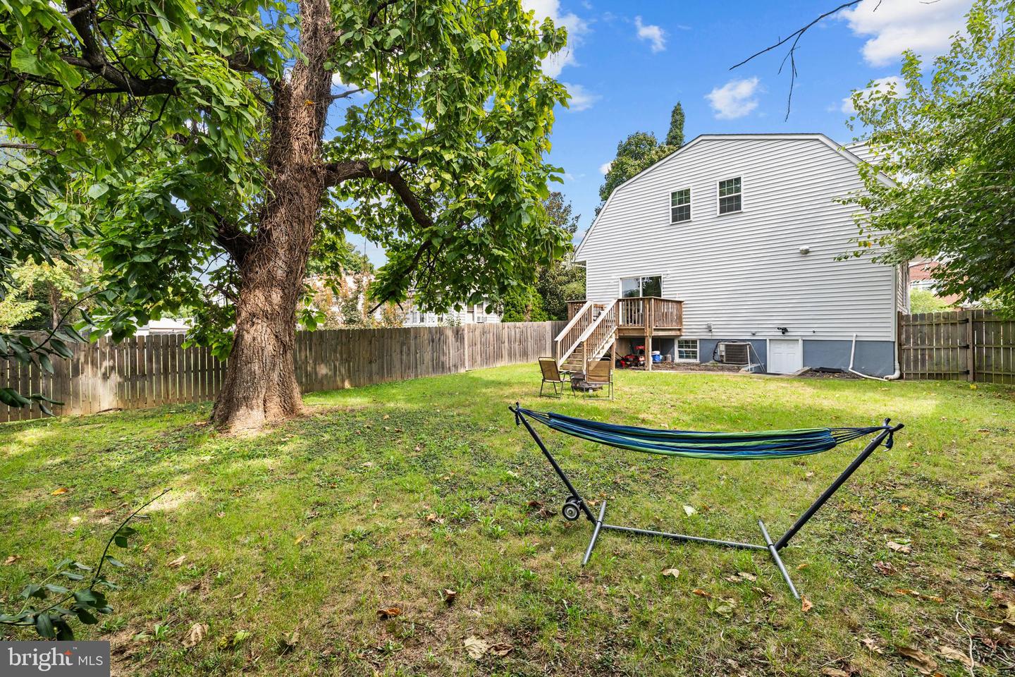 3327 5TH ST SE, WASHINGTON, District Of Columbia 20032, 4 Bedrooms Bedrooms, ,4 BathroomsBathrooms,Residential,For sale,3327 5TH ST SE,DCDC2222026 MLS # DCDC2222026