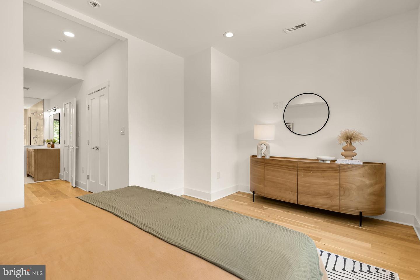 1205 10TH ST NW #A, WASHINGTON, District Of Columbia 20001, 4 Bedrooms Bedrooms, ,3 BathroomsBathrooms,Residential,For sale,1205 10TH ST NW #A,DCDC2222206 MLS # DCDC2222206