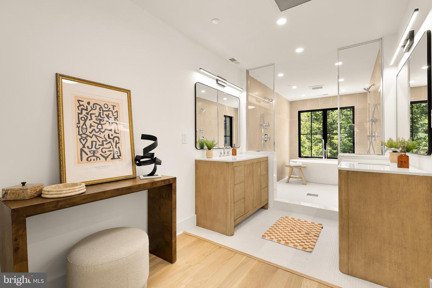 1205 10TH ST NW #A, WASHINGTON, District Of Columbia 20001, 4 Bedrooms Bedrooms, ,3 BathroomsBathrooms,Residential,For sale,1205 10TH ST NW #A,DCDC2222206 MLS # DCDC2222206