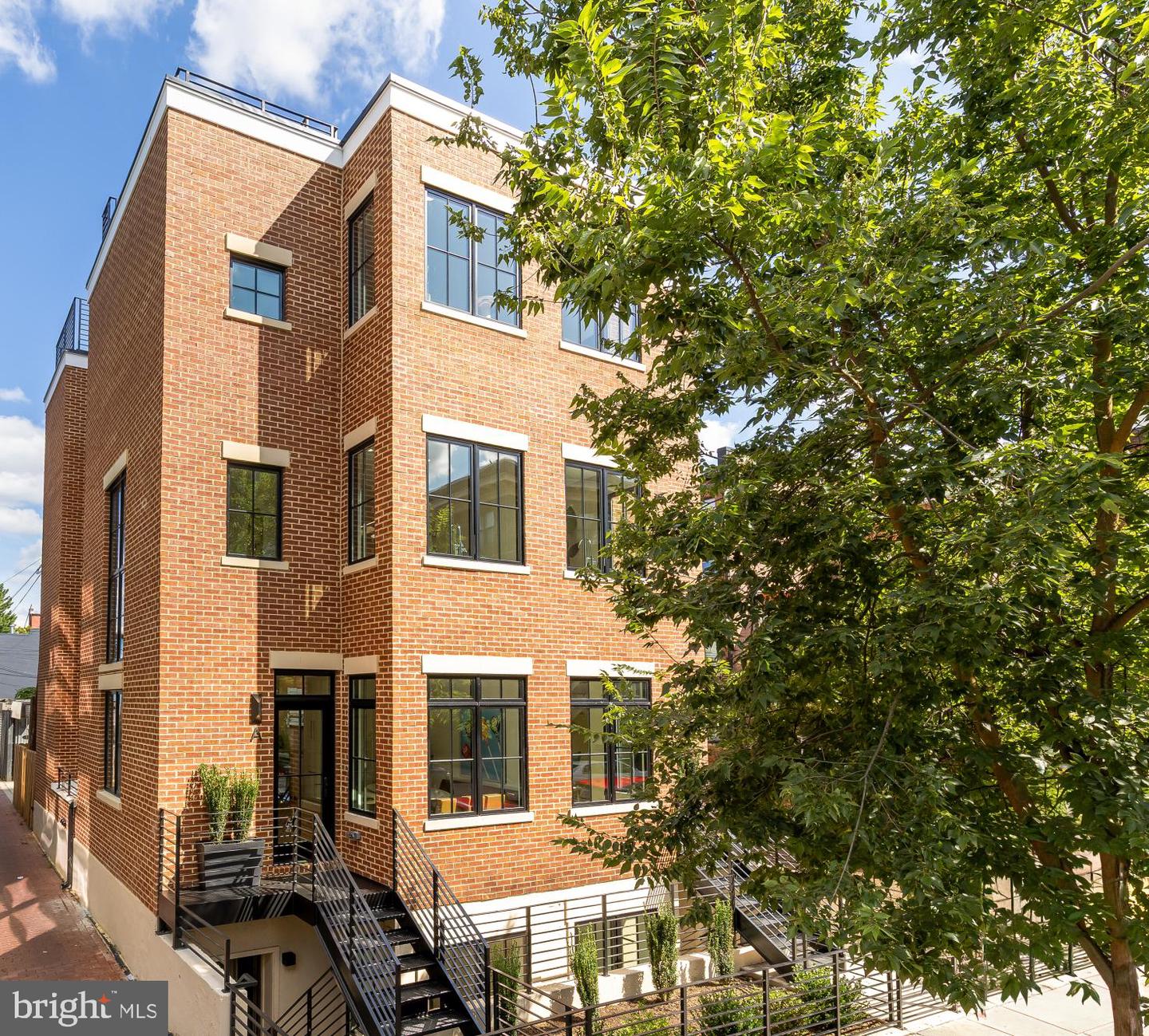 1205 10TH ST NW #A, WASHINGTON, District Of Columbia 20001, 4 Bedrooms Bedrooms, ,3 BathroomsBathrooms,Residential,For sale,1205 10TH ST NW #A,DCDC2222206 MLS # DCDC2222206