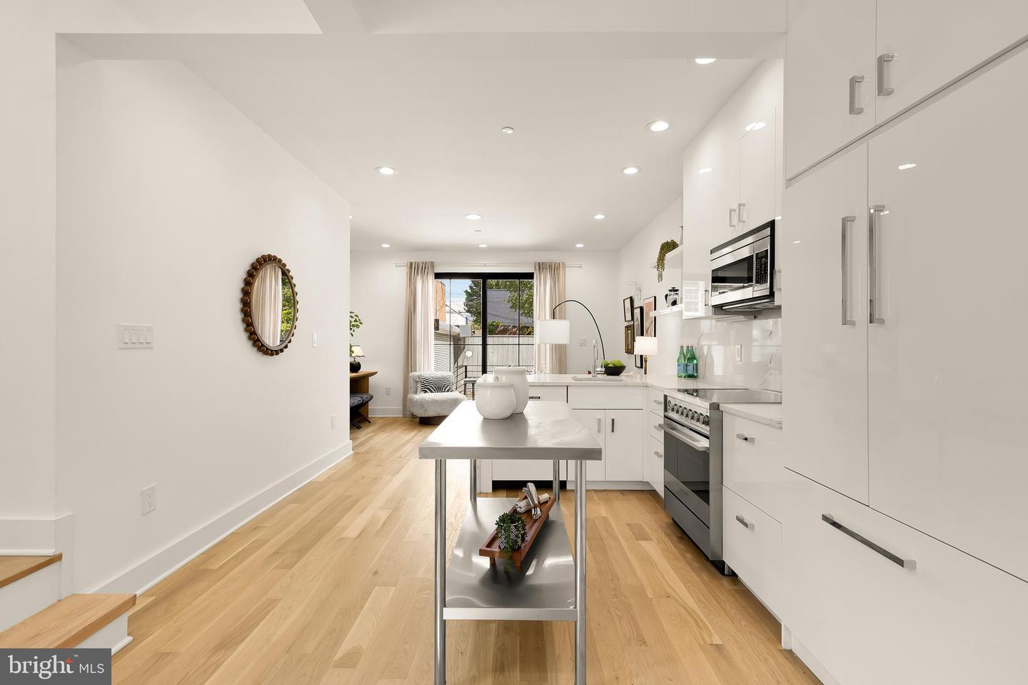 1205 10TH ST NW #A, WASHINGTON, District Of Columbia 20001, 4 Bedrooms Bedrooms, ,3 BathroomsBathrooms,Residential,For sale,1205 10TH ST NW #A,DCDC2222206 MLS # DCDC2222206