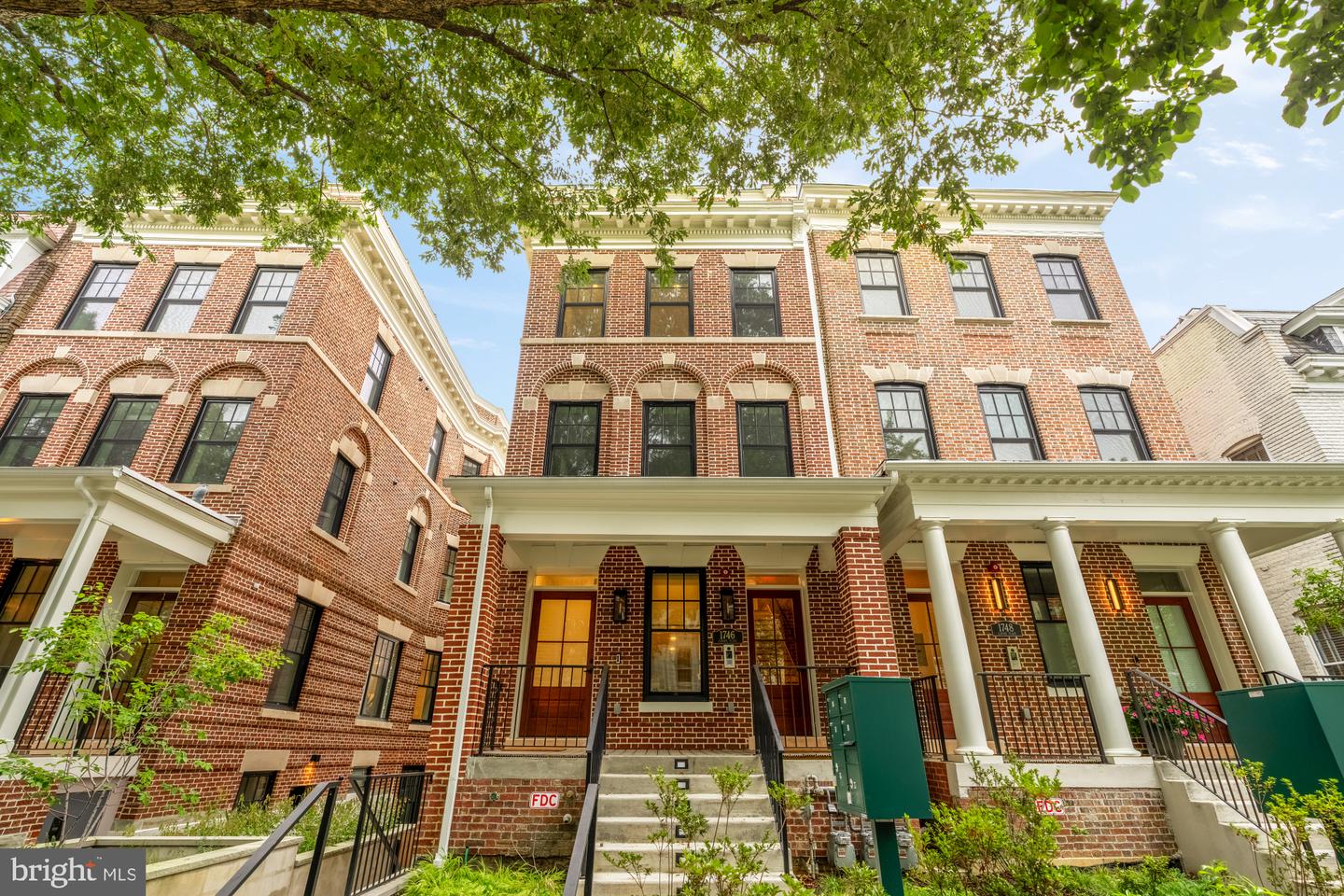 1746 LANIER PL NW #3, WASHINGTON, District Of Columbia 20009, 3 Bedrooms Bedrooms, ,2 BathroomsBathrooms,Residential,For sale,1746 LANIER PL NW #3,DCDC2222412 MLS # DCDC2222412