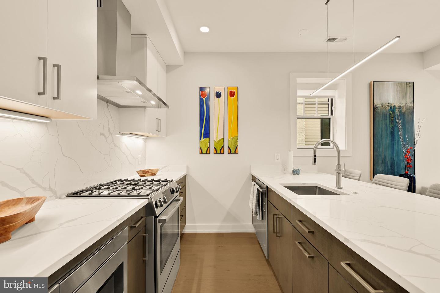 1746 LANIER PL NW #3, WASHINGTON, District Of Columbia 20009, 3 Bedrooms Bedrooms, ,2 BathroomsBathrooms,Residential,For sale,1746 LANIER PL NW #3,DCDC2222412 MLS # DCDC2222412