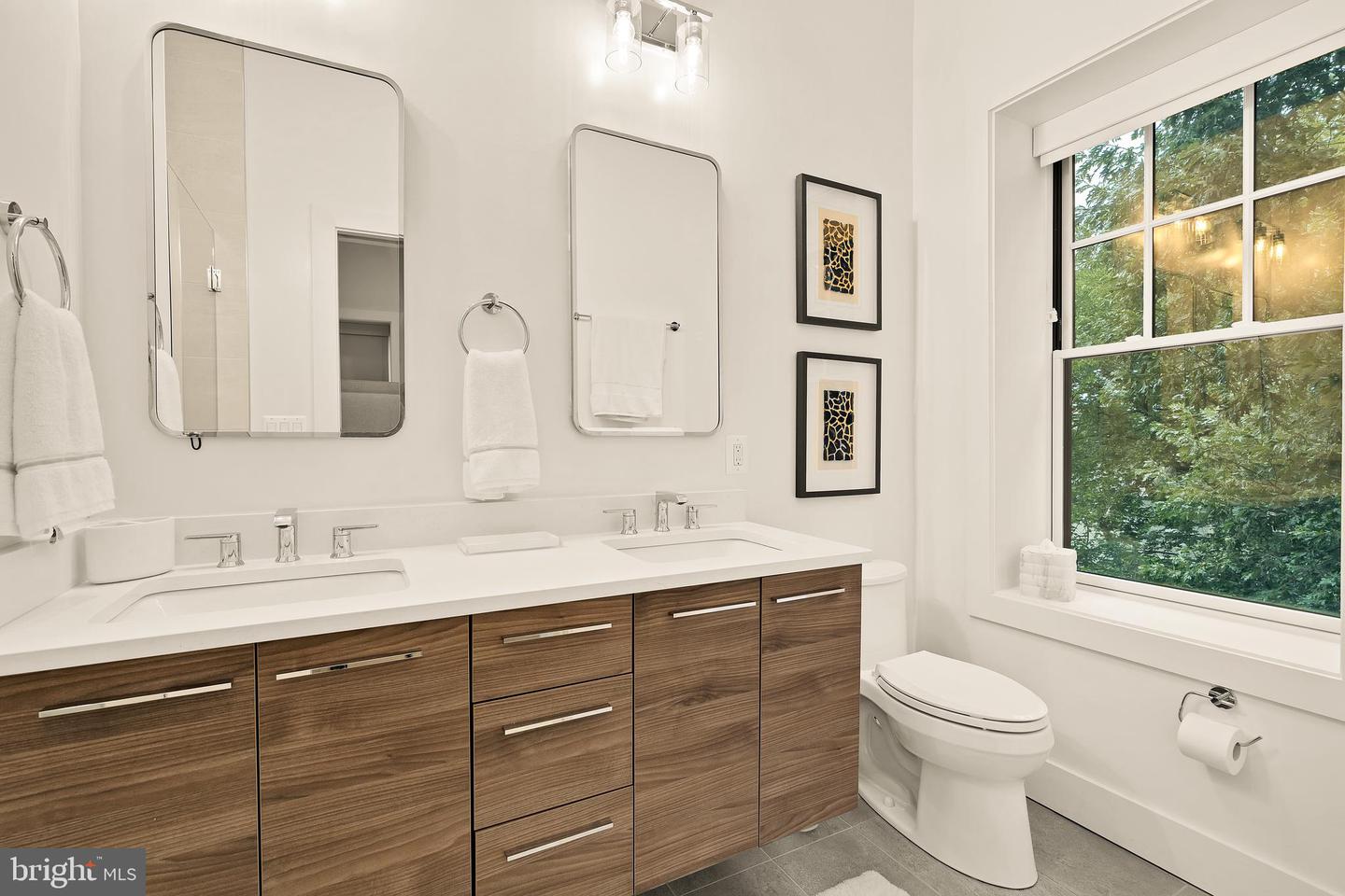1746 LANIER PL NW #3, WASHINGTON, District Of Columbia 20009, 3 Bedrooms Bedrooms, ,2 BathroomsBathrooms,Residential,For sale,1746 LANIER PL NW #3,DCDC2222412 MLS # DCDC2222412