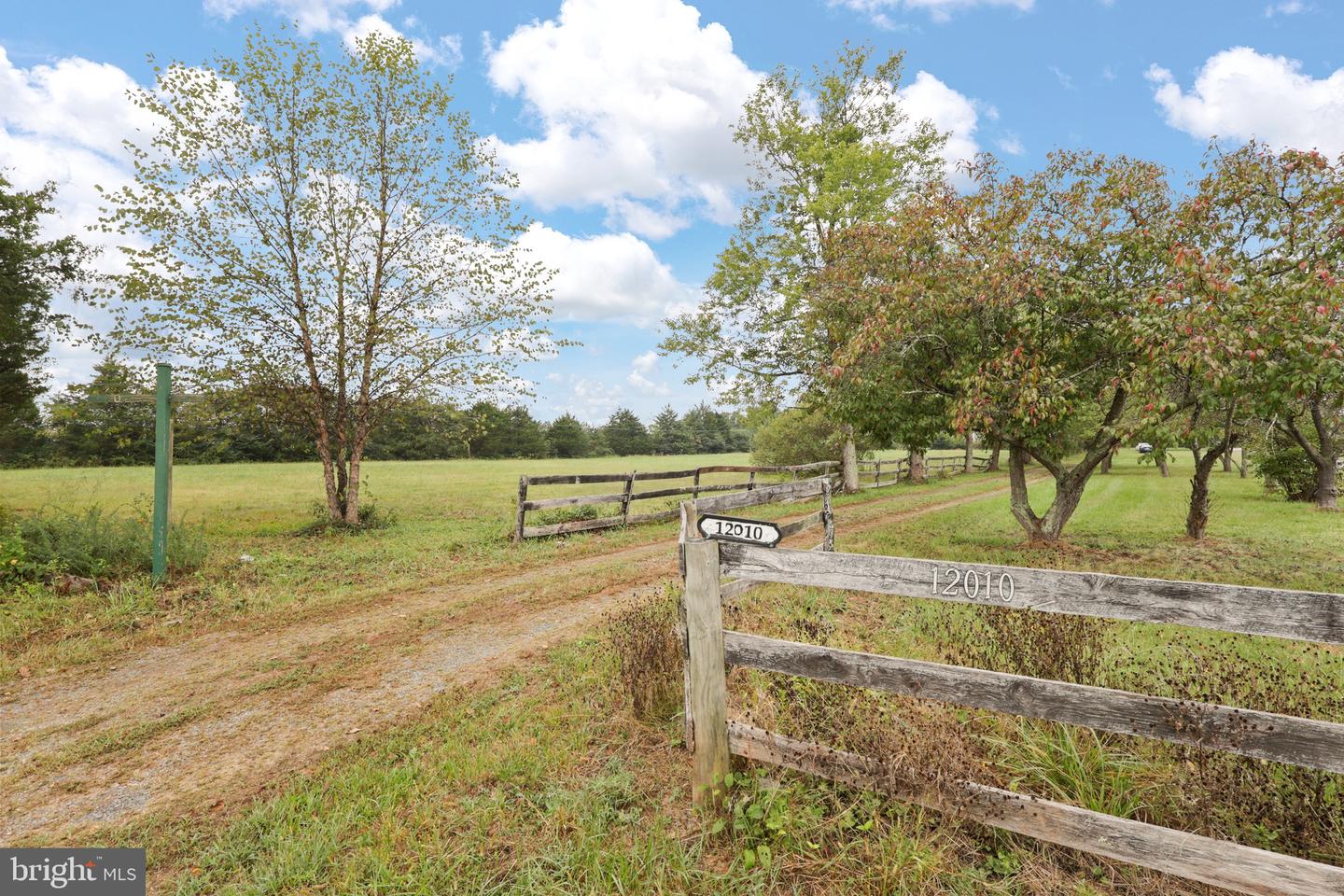12010 VALLEY VIEW DR, NOKESVILLE, Virginia 20181, 4 Bedrooms Bedrooms, ,2 BathroomsBathrooms,Farm,For sale,12010 VALLEY VIEW DR,VAPW2104876 MLS # VAPW2104876