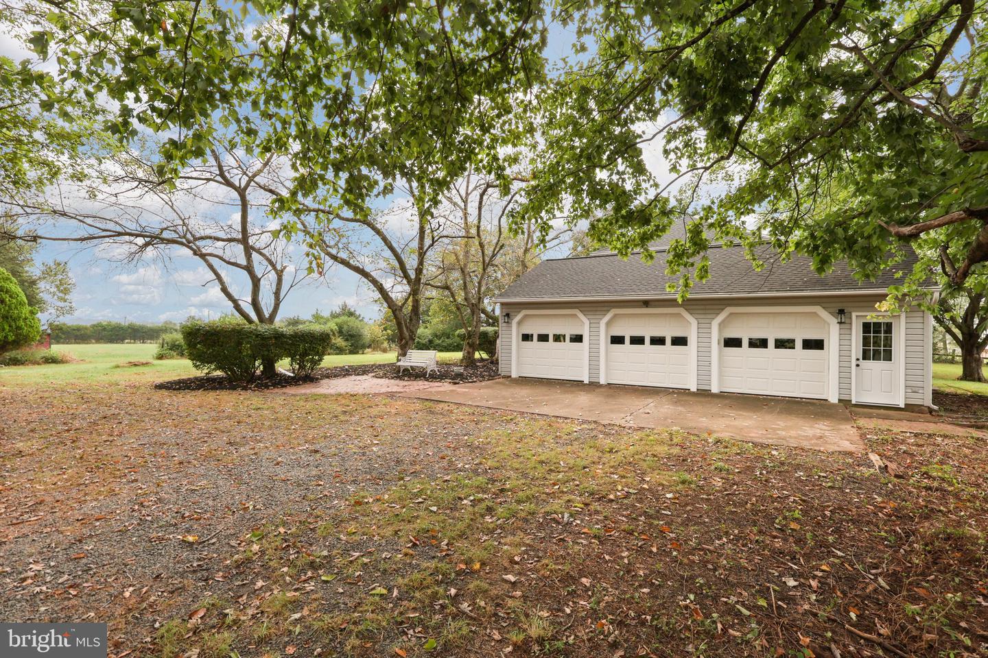 12010 VALLEY VIEW DR, NOKESVILLE, Virginia 20181, 4 Bedrooms Bedrooms, ,2 BathroomsBathrooms,Farm,For sale,12010 VALLEY VIEW DR,VAPW2104876 MLS # VAPW2104876
