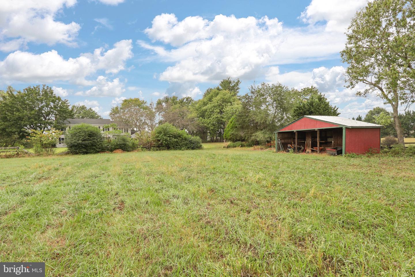 12010 VALLEY VIEW DR, NOKESVILLE, Virginia 20181, 4 Bedrooms Bedrooms, ,2 BathroomsBathrooms,Farm,For sale,12010 VALLEY VIEW DR,VAPW2104876 MLS # VAPW2104876