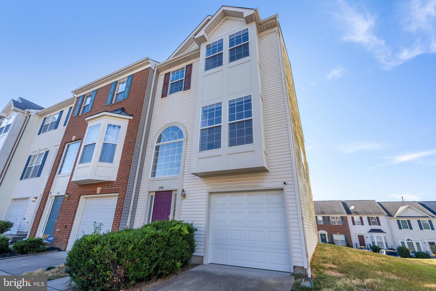 200 CHESTERBROOK CT, STAFFORD, Virginia 22554, 4 Bedrooms Bedrooms, ,3 BathroomsBathrooms,Residential,For sale,200 CHESTERBROOK CT,VAST2042698 MLS # VAST2042698