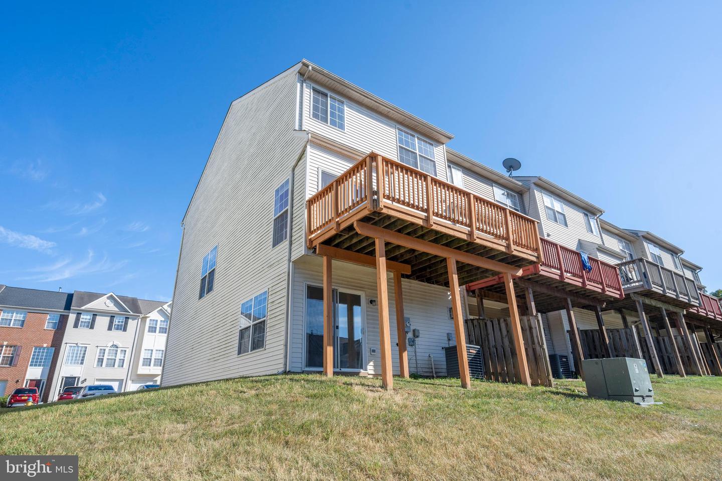 200 CHESTERBROOK CT, STAFFORD, Virginia 22554, 4 Bedrooms Bedrooms, ,3 BathroomsBathrooms,Residential,For sale,200 CHESTERBROOK CT,VAST2042698 MLS # VAST2042698