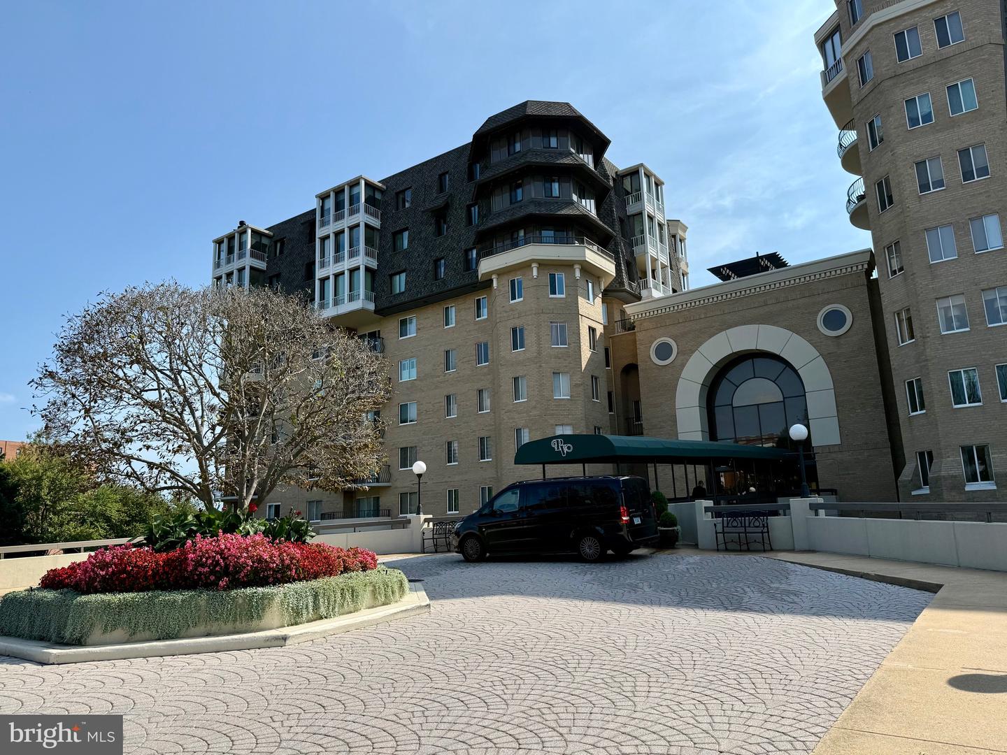 1250 S WASHINGTON ST S #116, ALEXANDRIA, Virginia 22314, 2 Bedrooms Bedrooms, ,2 BathroomsBathrooms,Residential,For sale,1250 S WASHINGTON ST S #116,VAAX2049850 MLS # VAAX2049850