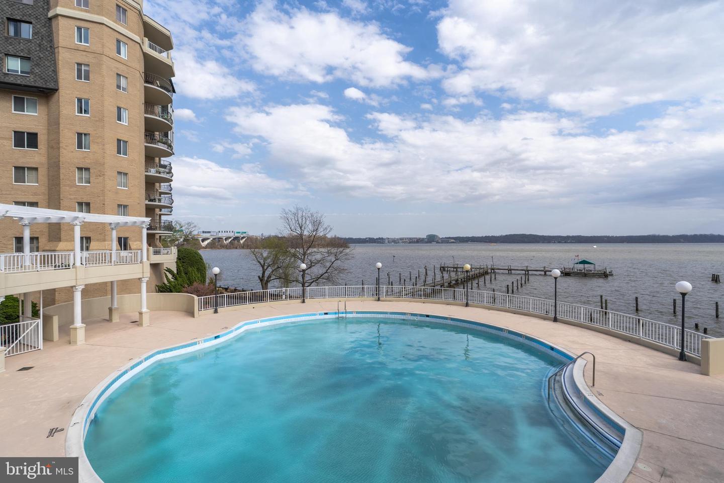 1250 S WASHINGTON ST S #116, ALEXANDRIA, Virginia 22314, 2 Bedrooms Bedrooms, ,2 BathroomsBathrooms,Residential,For sale,1250 S WASHINGTON ST S #116,VAAX2049850 MLS # VAAX2049850