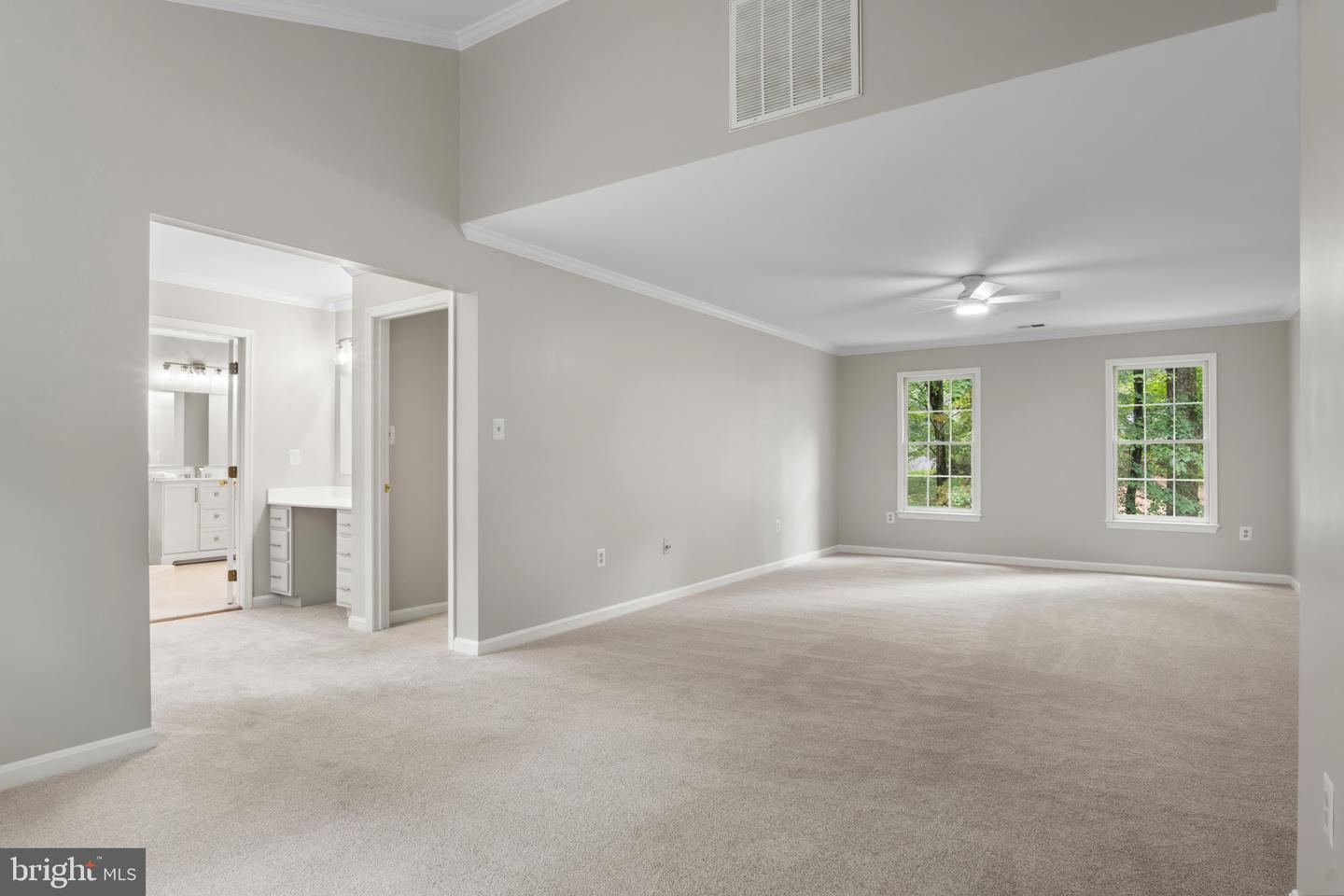 10201 LEATHERLEAF CT, MANASSAS, Virginia 20111, 5 Bedrooms Bedrooms, ,5 BathroomsBathrooms,Residential,For sale,10201 LEATHERLEAF CT,VAPW2104264 MLS # VAPW2104264