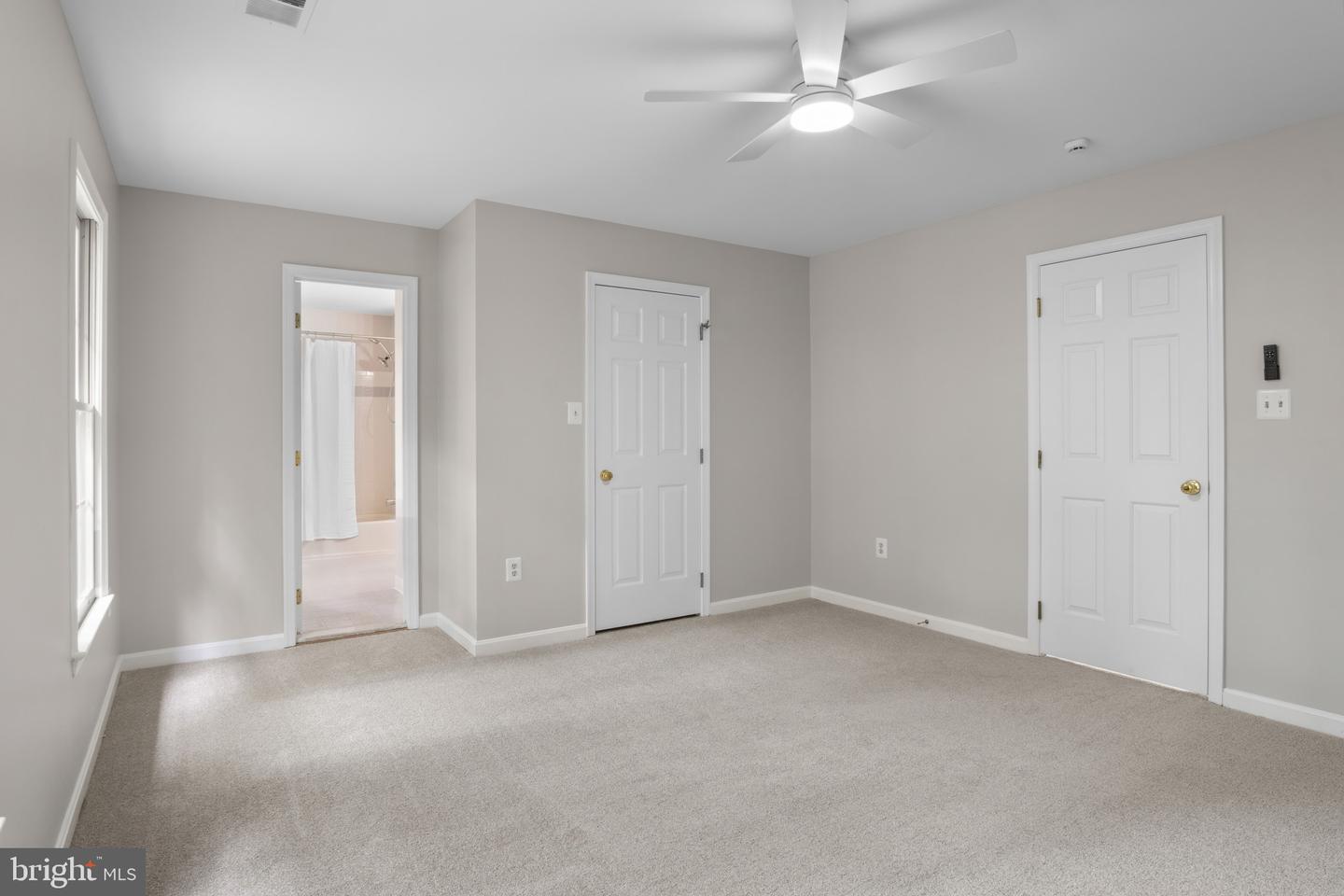 10201 LEATHERLEAF CT, MANASSAS, Virginia 20111, 5 Bedrooms Bedrooms, ,5 BathroomsBathrooms,Residential,For sale,10201 LEATHERLEAF CT,VAPW2104264 MLS # VAPW2104264