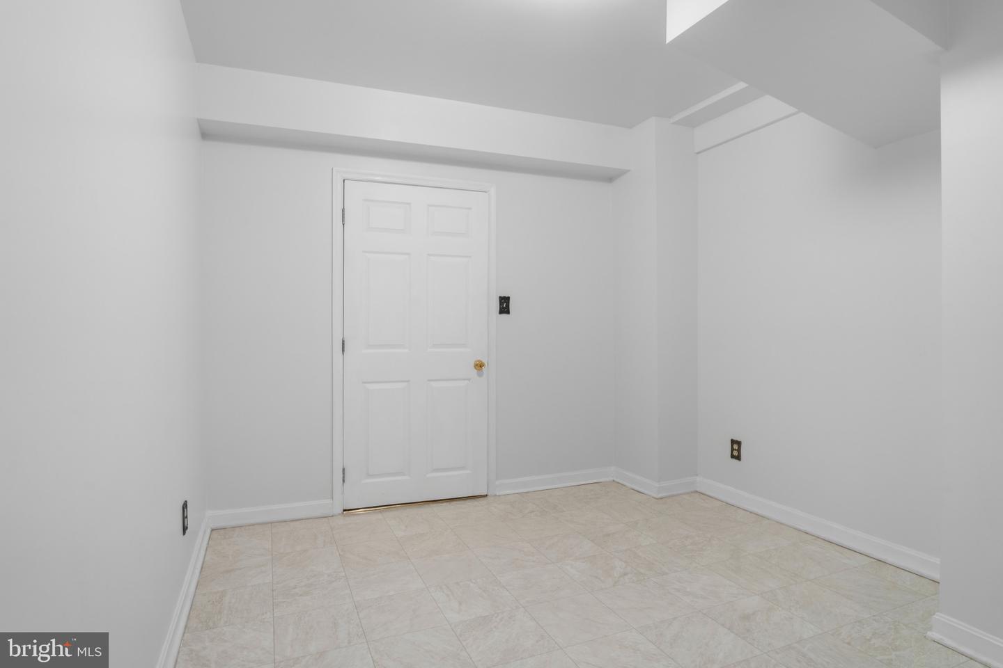 10201 LEATHERLEAF CT, MANASSAS, Virginia 20111, 5 Bedrooms Bedrooms, ,5 BathroomsBathrooms,Residential,For sale,10201 LEATHERLEAF CT,VAPW2104264 MLS # VAPW2104264