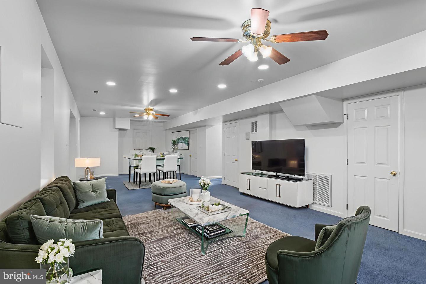 10201 LEATHERLEAF CT, MANASSAS, Virginia 20111, 5 Bedrooms Bedrooms, ,5 BathroomsBathrooms,Residential,For sale,10201 LEATHERLEAF CT,VAPW2104264 MLS # VAPW2104264 10201 LEATHERLEAF CT, MANASSAS, Virginia 20111, 5 Bedrooms Bedrooms, ,5 BathroomsBathrooms,Residential,For sale,10201 LEATHERLEAF CT,VAPW2104264 MLS # VAPW2104264