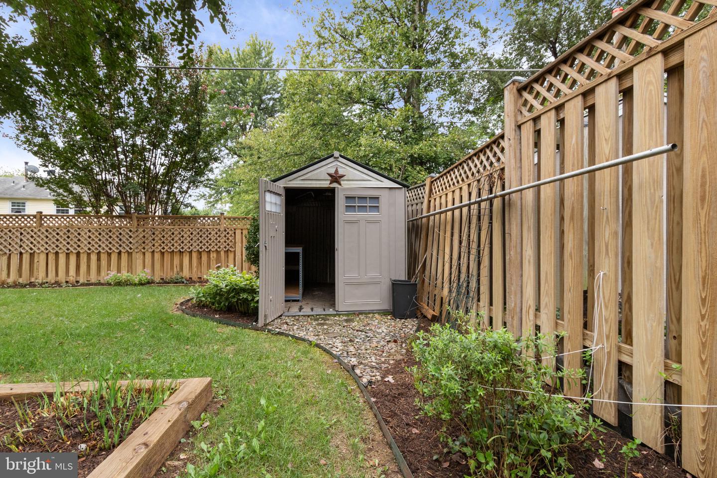 4208 MAYPORT LN, FAIRFAX, Virginia 22033, 4 Bedrooms Bedrooms, 13 Rooms Rooms,3 BathroomsBathrooms,Residential,For sale,4208 MAYPORT LN,VAFX2268172 MLS # VAFX2268172