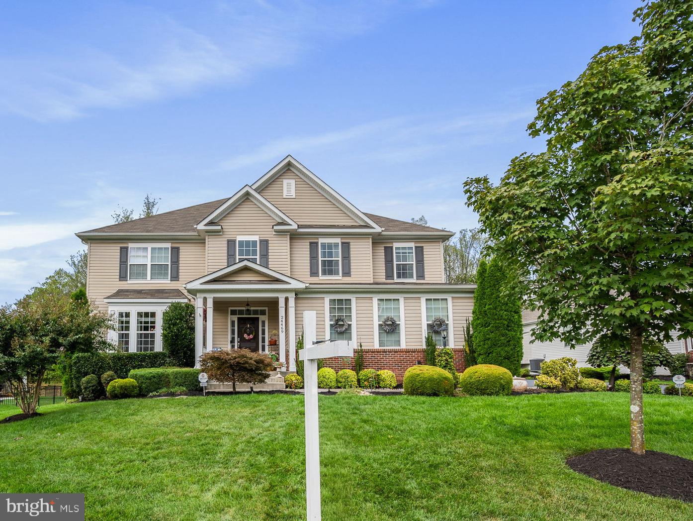 24469 ISLAND POOL CT, ALDIE, Virginia 20105, 5 Bedrooms Bedrooms, ,3 BathroomsBathrooms,Residential,For sale,24469 ISLAND POOL CT,VALO2107150 MLS # VALO2107150