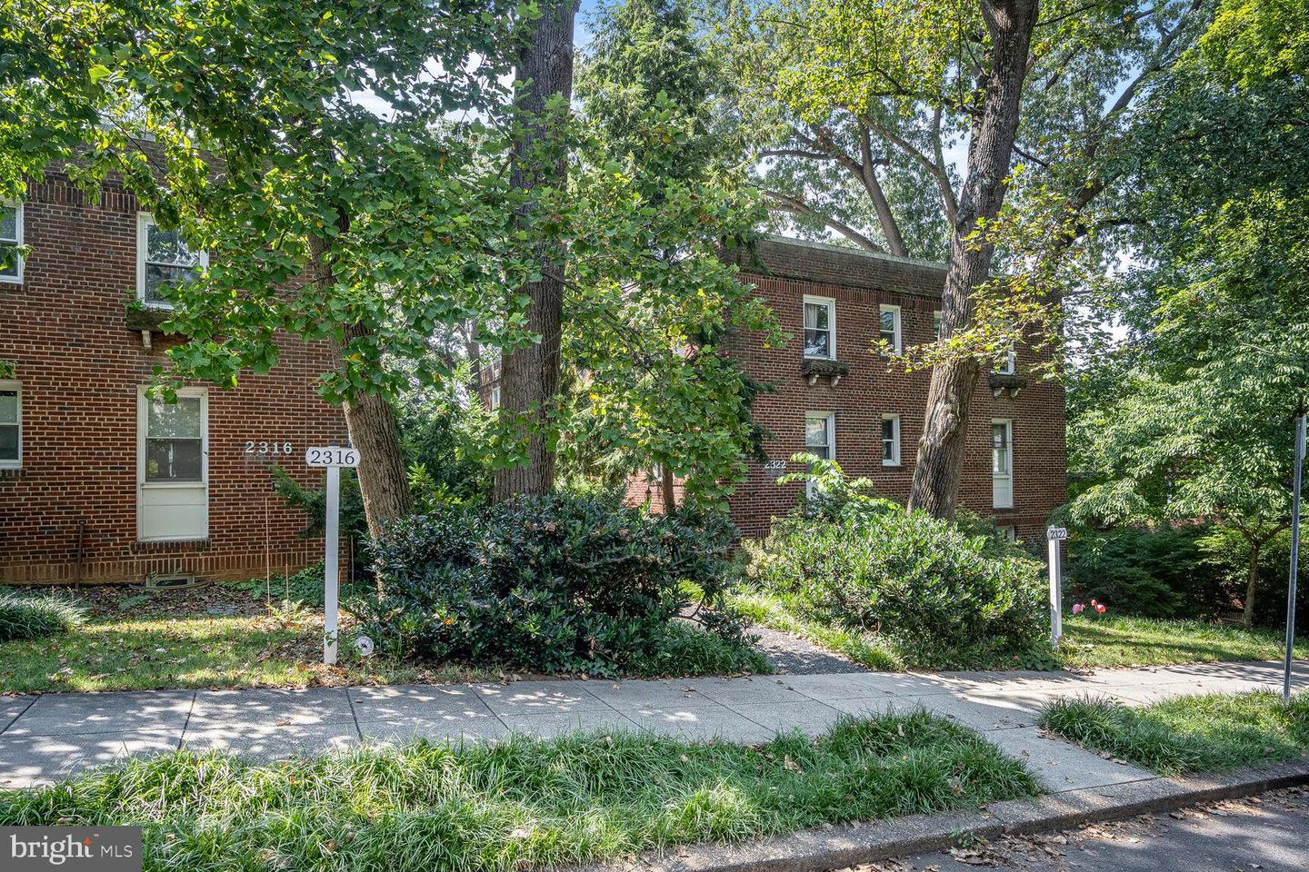 2316 40TH PL NW #103, WASHINGTON, District Of Columbia 20007, 1 Bedroom Bedrooms, ,1 BathroomBathrooms,Residential,For sale,2316 40TH PL NW #103,DCDC2223334 MLS # DCDC2223334