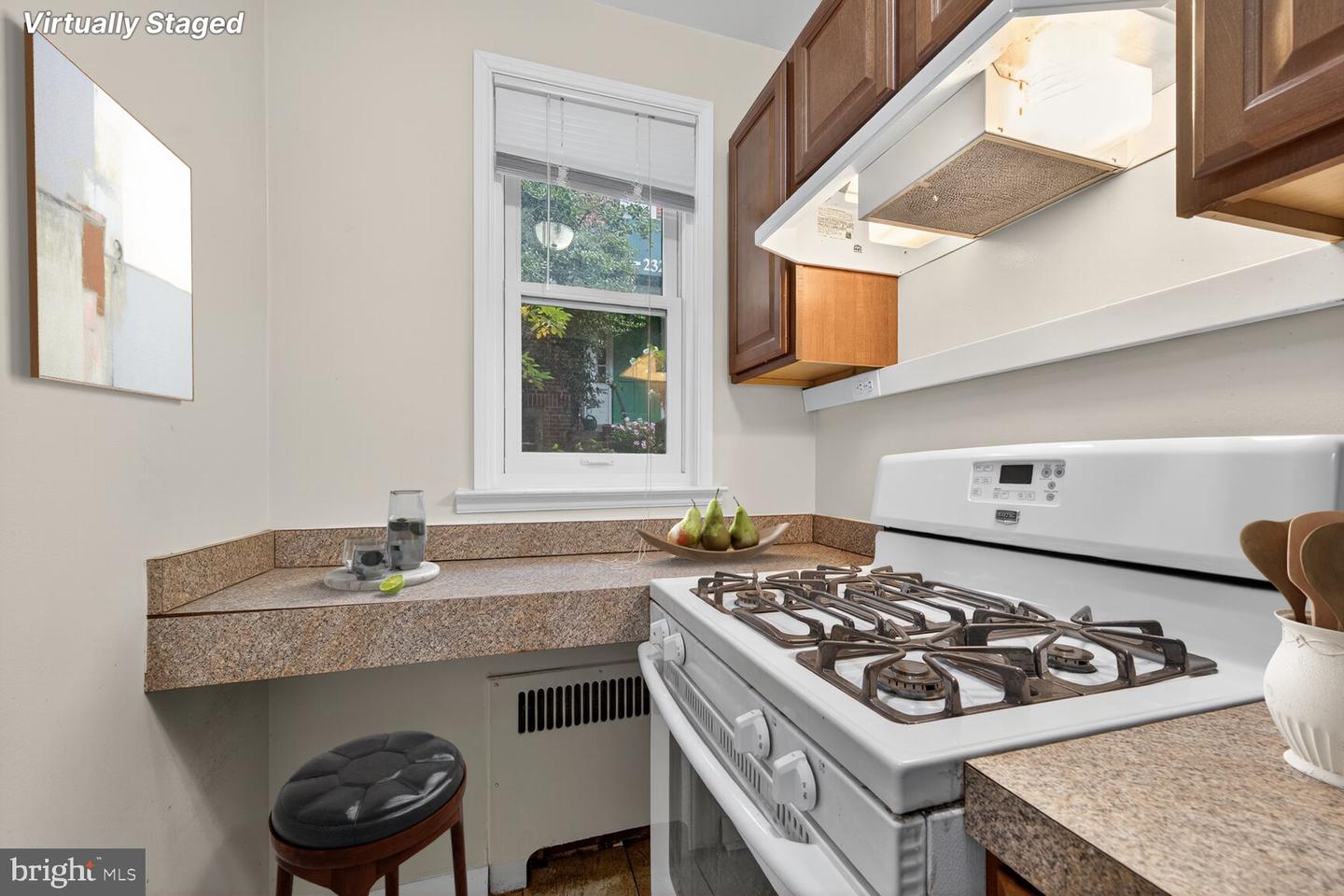 2316 40TH PL NW #103, WASHINGTON, District Of Columbia 20007, 1 Bedroom Bedrooms, ,1 BathroomBathrooms,Residential,For sale,2316 40TH PL NW #103,DCDC2223334 MLS # DCDC2223334