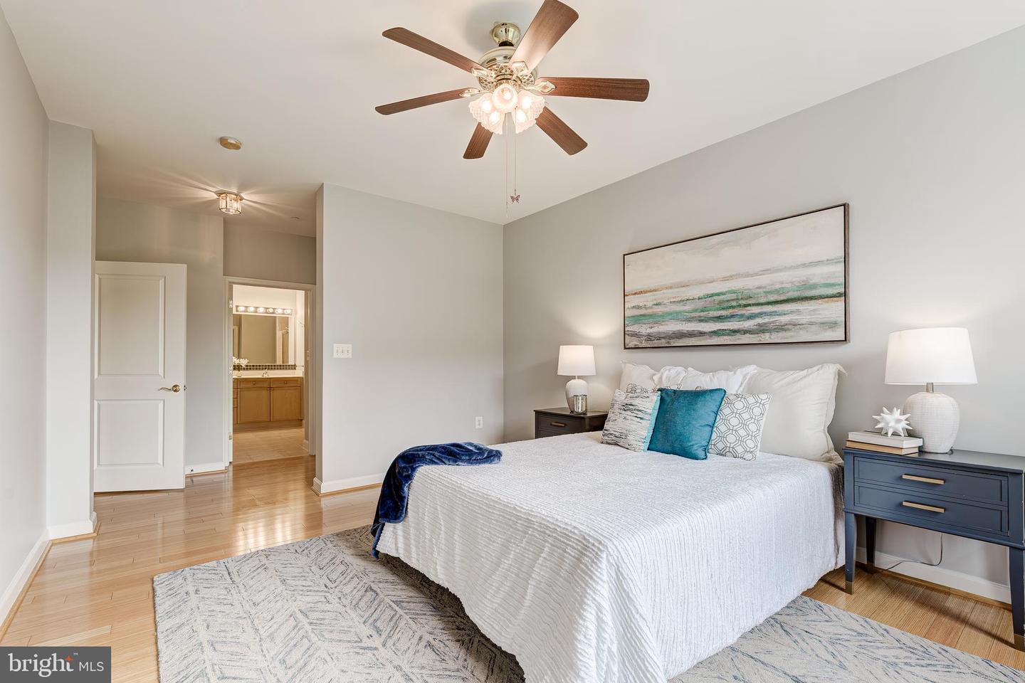 440 BELMONT BAY DR #307, WOODBRIDGE, Virginia 22191, 2 Bedrooms Bedrooms, ,2 BathroomsBathrooms,Residential,For sale,440 BELMONT BAY DR #307,VAPW2104432 MLS # VAPW2104432