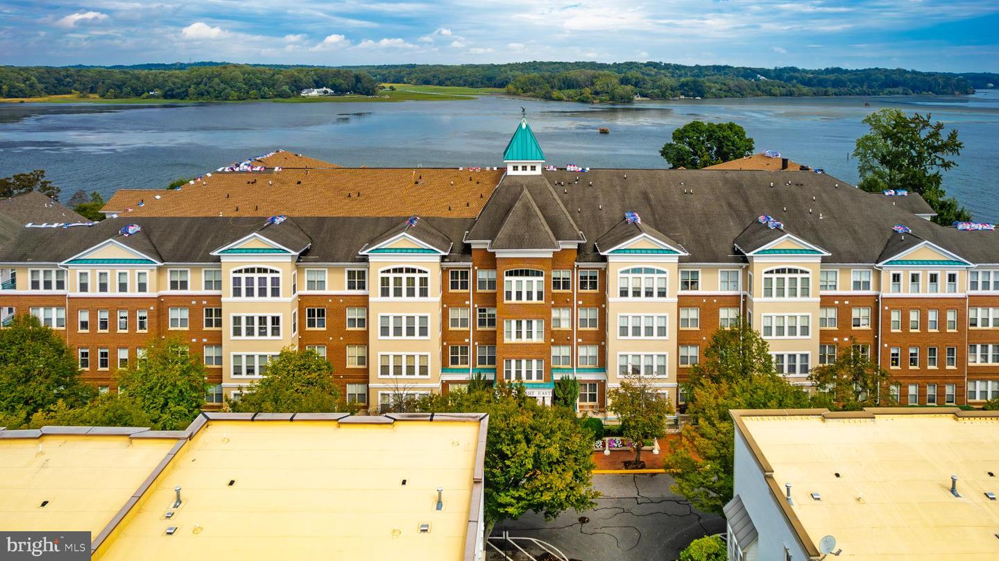 440 BELMONT BAY DR #307, WOODBRIDGE, Virginia 22191, 2 Bedrooms Bedrooms, ,2 BathroomsBathrooms,Residential,For sale,440 BELMONT BAY DR #307,VAPW2104432 MLS # VAPW2104432