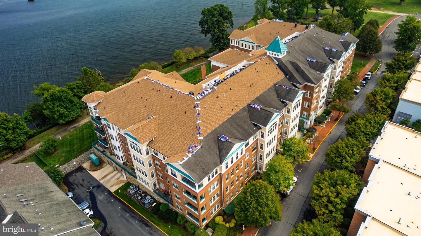 440 BELMONT BAY DR #307, WOODBRIDGE, Virginia 22191, 2 Bedrooms Bedrooms, ,2 BathroomsBathrooms,Residential,For sale,440 BELMONT BAY DR #307,VAPW2104432 MLS # VAPW2104432