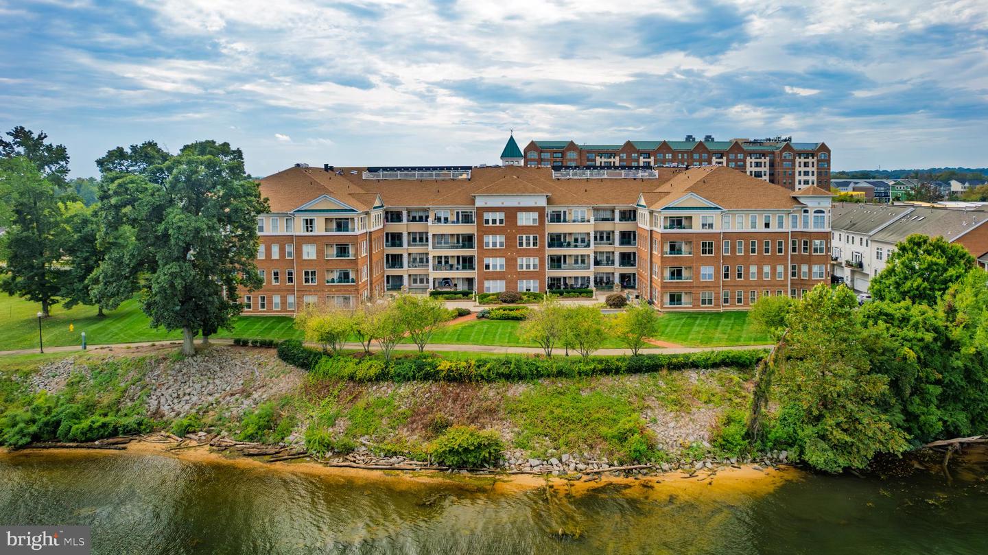 440 BELMONT BAY DR #307, WOODBRIDGE, Virginia 22191, 2 Bedrooms Bedrooms, ,2 BathroomsBathrooms,Residential,For sale,440 BELMONT BAY DR #307,VAPW2104432 MLS # VAPW2104432