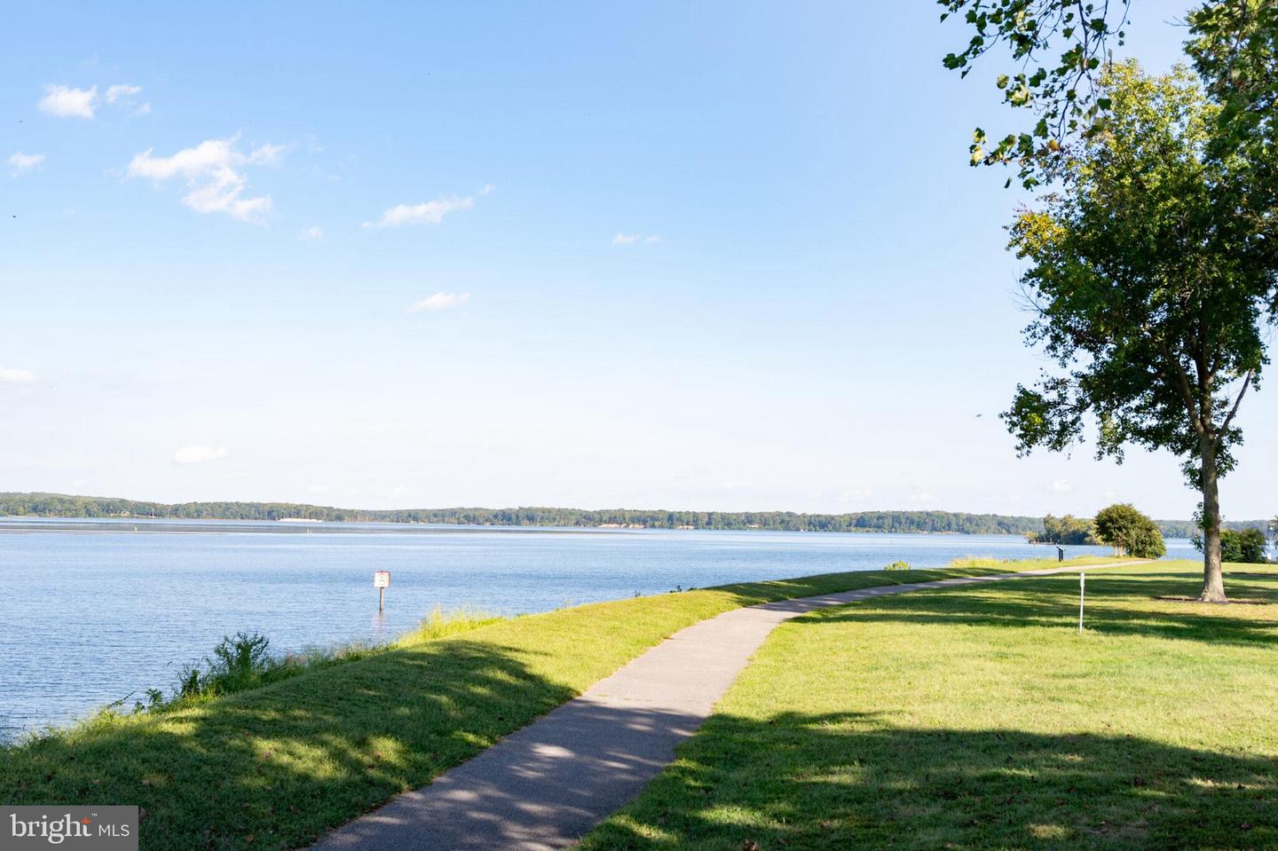 440 BELMONT BAY DR #307, WOODBRIDGE, Virginia 22191, 2 Bedrooms Bedrooms, ,2 BathroomsBathrooms,Residential,For sale,440 BELMONT BAY DR #307,VAPW2104432 MLS # VAPW2104432