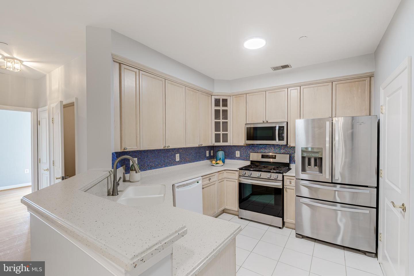 440 BELMONT BAY DR #307, WOODBRIDGE, Virginia 22191, 2 Bedrooms Bedrooms, ,2 BathroomsBathrooms,Residential,For sale,440 BELMONT BAY DR #307,VAPW2104432 MLS # VAPW2104432