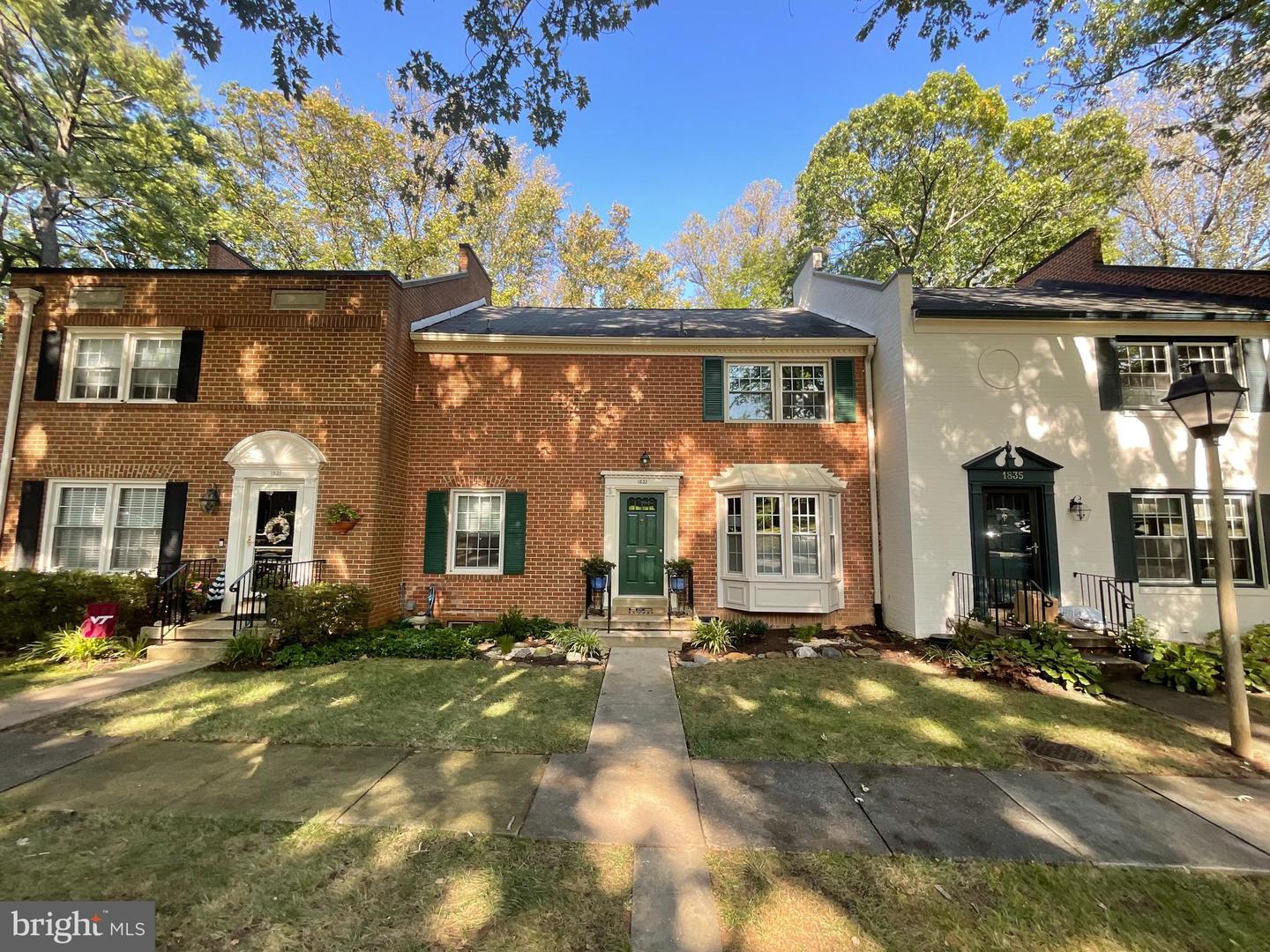 1833 WAINWRIGHT DR, RESTON, Virginia 20190, 4 Bedrooms Bedrooms, ,2 BathroomsBathrooms,Residential,For sale,1833 WAINWRIGHT DR,VAFX2268266 MLS # VAFX2268266