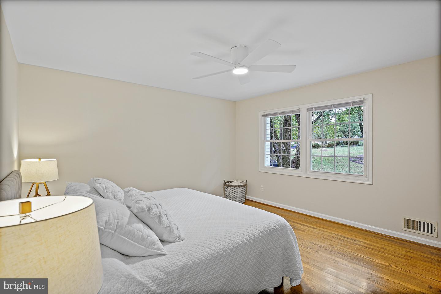 1833 WAINWRIGHT DR, RESTON, Virginia 20190, 4 Bedrooms Bedrooms, ,2 BathroomsBathrooms,Residential,For sale,1833 WAINWRIGHT DR,VAFX2268266 MLS # VAFX2268266